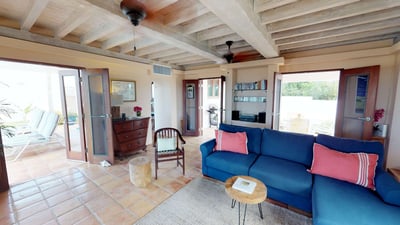 Luxury Villa Photo #10