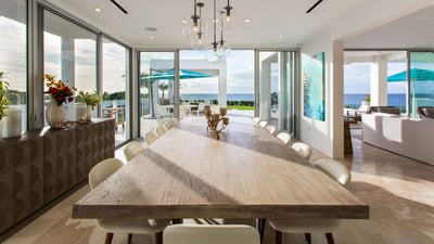 Luxury Villa Photo #18