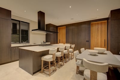 Luxury Villa Photo #25