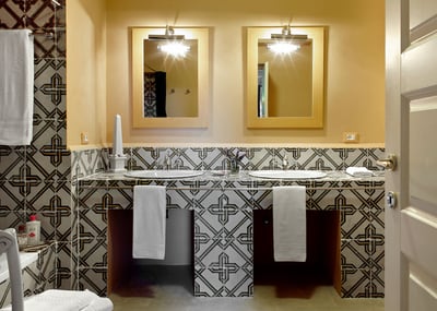 Luxury Villa Photo #25