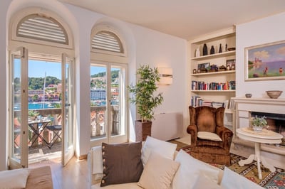 Luxury Villa Photo #13
