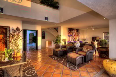 Luxury Villa Photo #6