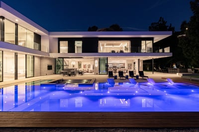 Luxury Villa Photo #8