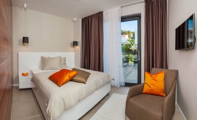 Luxury Villa Photo #10