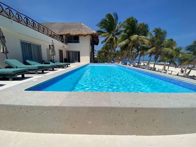 Luxury Villa Photo #3