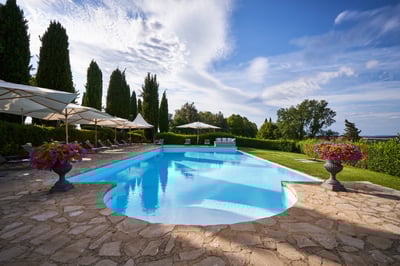 Luxury Villa Photo #5