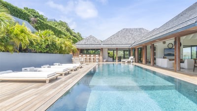 Luxury Villa Photo #16
