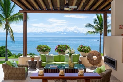 Luxury Villa Photo #18