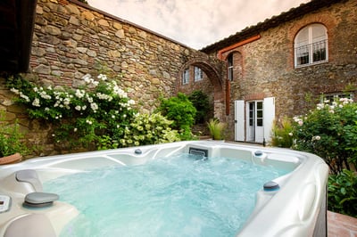 Luxury Villa Photo #7