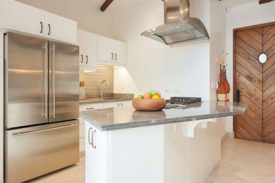 Luxury Villa Photo #4