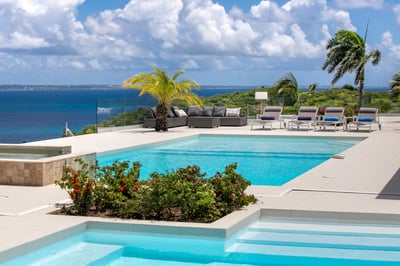 Luxury Villa Photo #10
