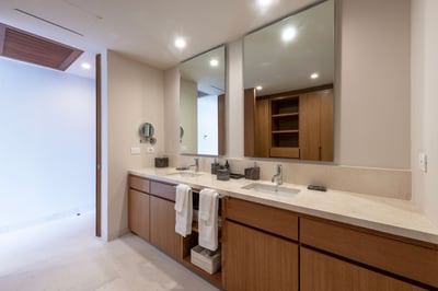 Luxury Villa Photo #34