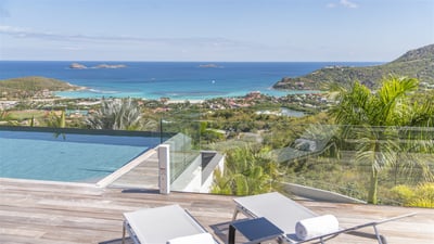 Luxury Villa Photo #23