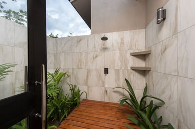 Primary Suite Ensuite Bathroom