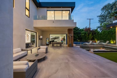 Luxury Villa Photo #23