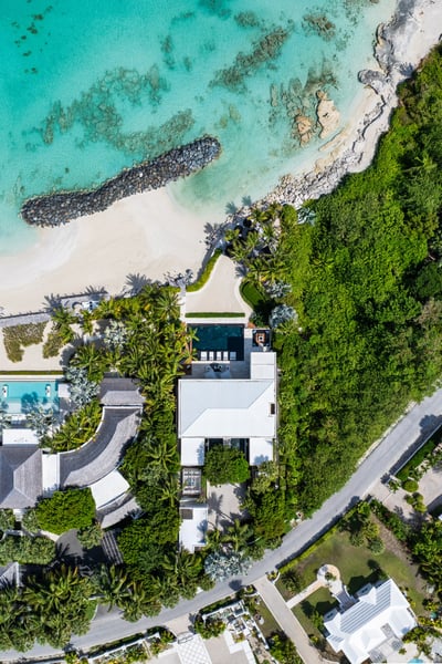 Luxury Villa Photo #36
