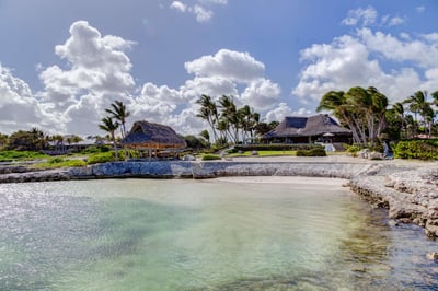 Luxury Villa Photo #10