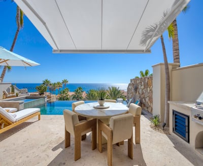 Luxury Villa Photo #10