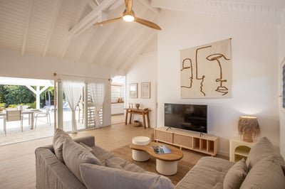 Luxury Villa Photo #21