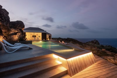 Luxury Villa Photo #11