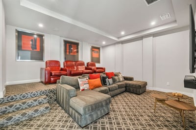 Luxury Villa Photo #22