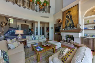 Luxury Villa Photo #13