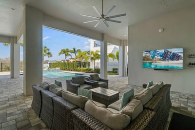 Luxury Villa Photo #8