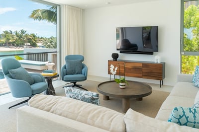 Luxury Villa Photo #11