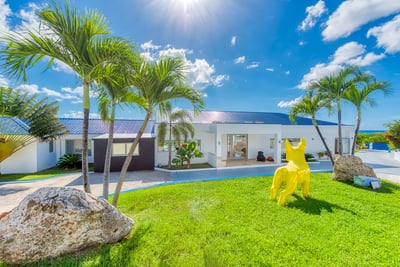 Luxury Villa Photo #29