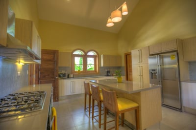 Luxury Villa Photo #16