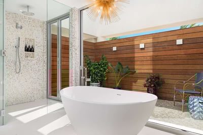 Luxury Villa Photo #15