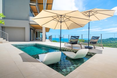 Luxury Villa Photo #8