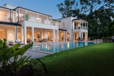 Luxury Villa Photo #2