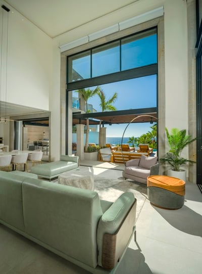 Luxury Villa Photo #19