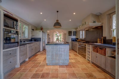 Luxury Villa Photo #15
