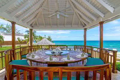 Luxury Villa Photo #10