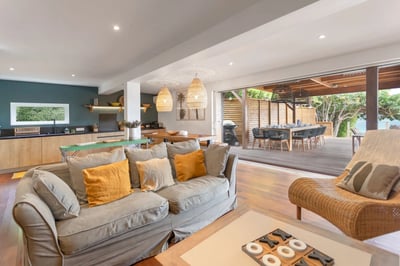 Luxury Villa Photo #12
