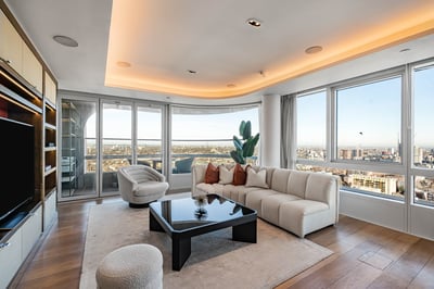 Luxury Villa Photo #4