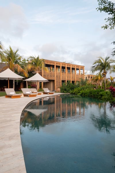 Luxury Villa Photo #2