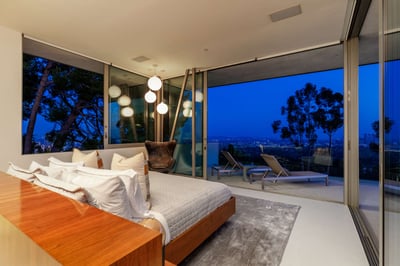 Luxury Villa Photo #32