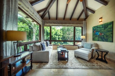 Luxury Villa Photo #16