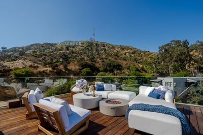 Luxury Villa Photo #9