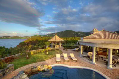 Luxury Villa Photo #16