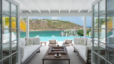 Luxury Villa Photo #26