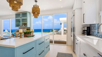 Luxury Villa Photo #13