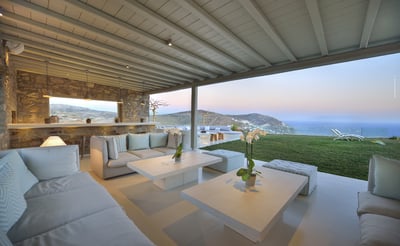 Luxury Villa Photo #19