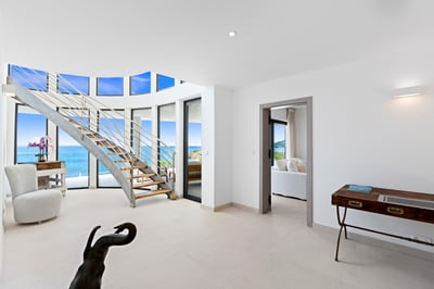 Luxury Villa Photo #67
