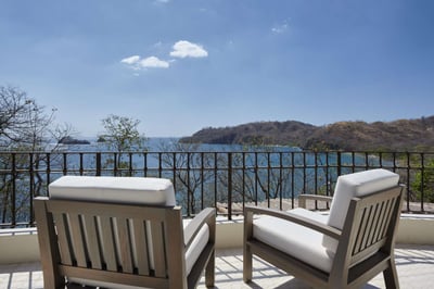 Luxury Villa Photo #9