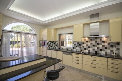 Luxury Villa Photo #10