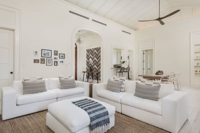 Luxury Villa Photo #8